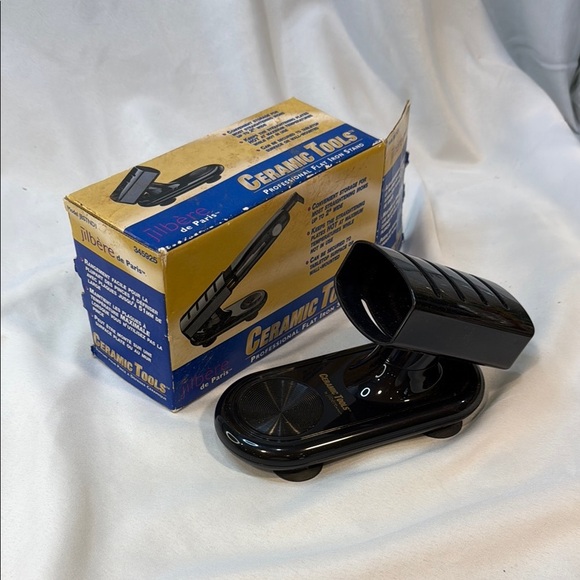 Libere de Paris Ceramic Tools Flat Iron Stand, Hold up to 2” wide, BNIB - Picture 5 of 5
